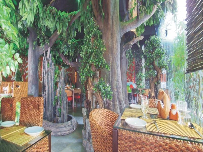 Hotel Chanakya Thiruvananthapuram Zewnętrze zdjęcie