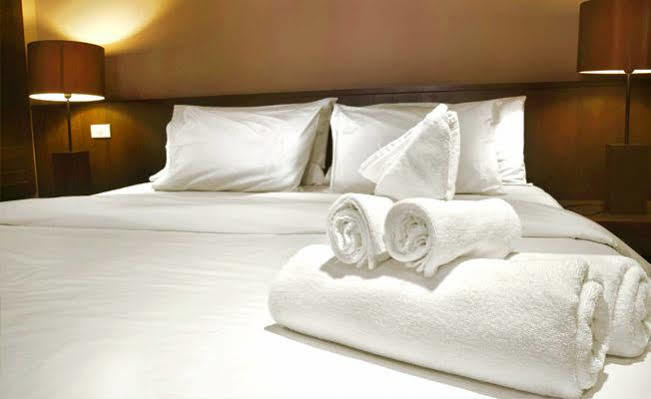 Hotel Chanakya Thiruvananthapuram Zewnętrze zdjęcie